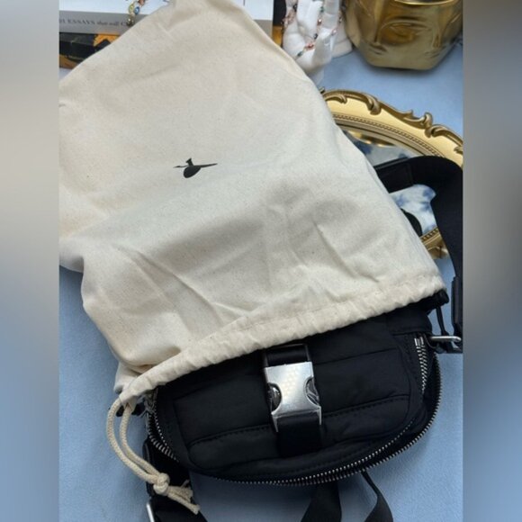 🆕 AMI PARIS 🧿 NWOT Black Ami de Coeur Crossbody Pocket Pouch - Picture 16 of 16